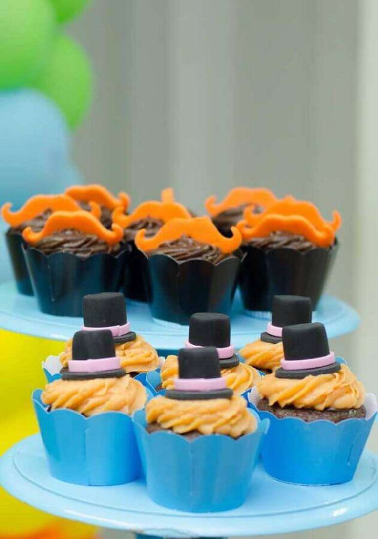 17. Invista em cupcakes decorados para sua mesa de doces da festa infantil Mundo Bita &ndash; Foto: Pinosy