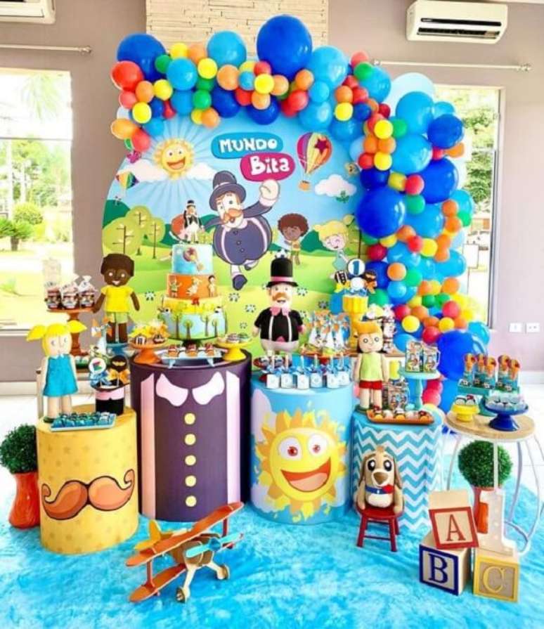 65. Decora&ccedil;&atilde;o festa mundo bita em casa. Fonte: Festa Lab