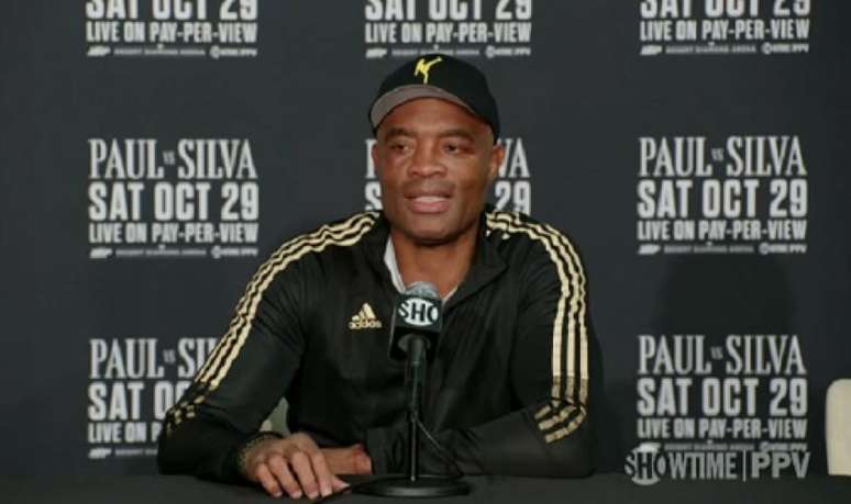 Aos 47 anos, Anderson Silva ainda não pensa em se aposentar das artes marciais (Foto: Reprodução)