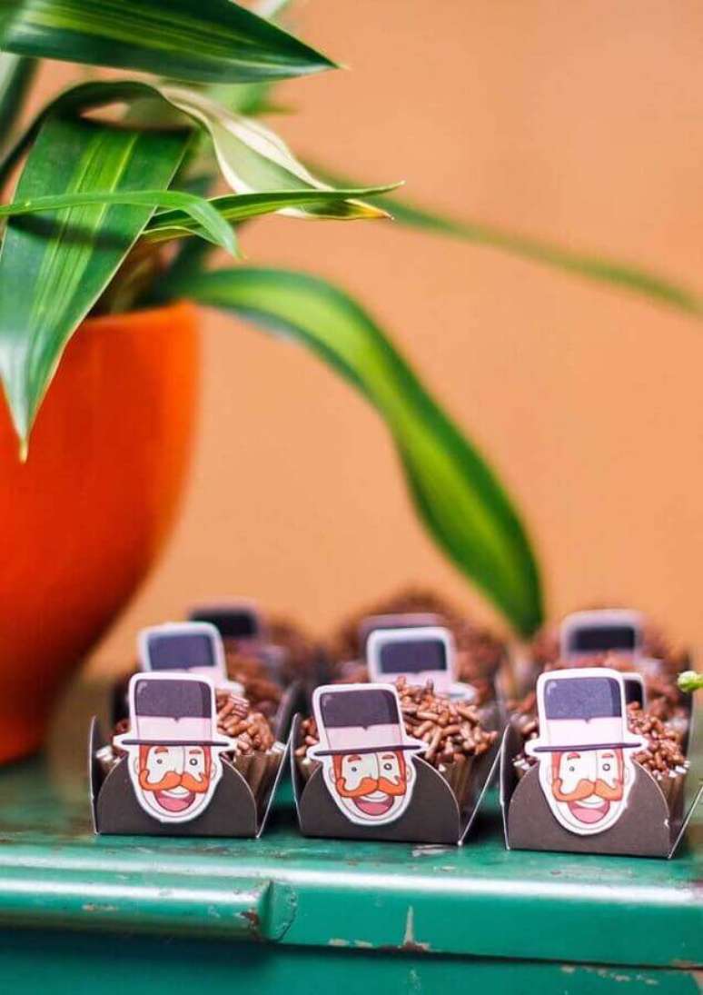 37. Forminhas de doces para decora&ccedil;&atilde;o festa Mundo Bita &ndash; Foto: Pinosy