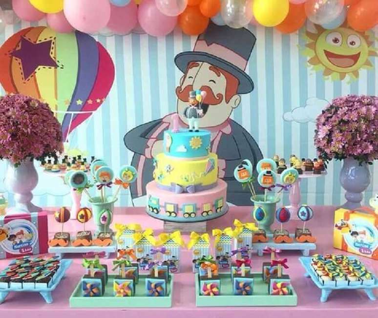 21. Delicada decora&ccedil;&atilde;o para festa Mundo Bita rosa &ndash; Foto: Fazer em Casa