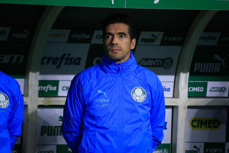 Abel comemora hendeca do Palmeiras e manda recado: "Quem não gosta vai ter que nos engolir"