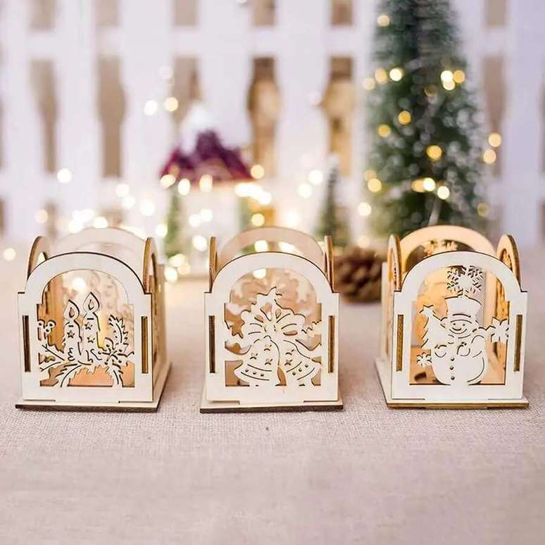 56. Decora&ccedil;&atilde;o de Natal com caixinhas de madeira personalizadas &ndash; Foto: AliExpress
