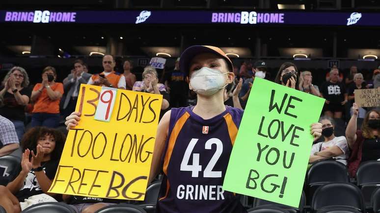 Torcedores da WNBA defenderam sua libertação