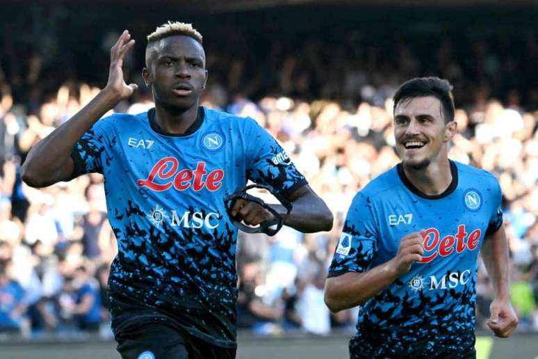 Napoli é uma das sensações da temporada 2022/23 (Foto: ALBERTO PIZZOLI / AFP)