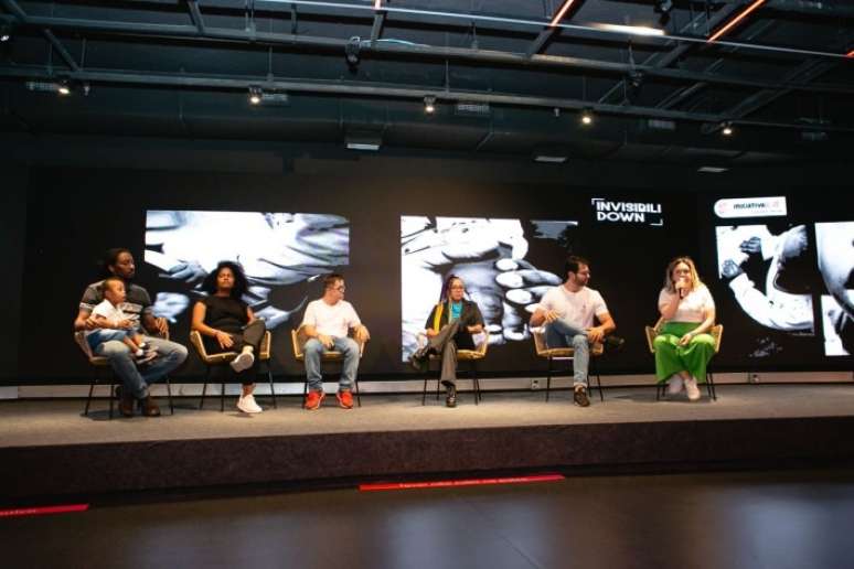 Evento reuniu famílias de crianças com deficiência para debater a pauta racial nas discussões sobre inclusão. Foto: Divulgação.