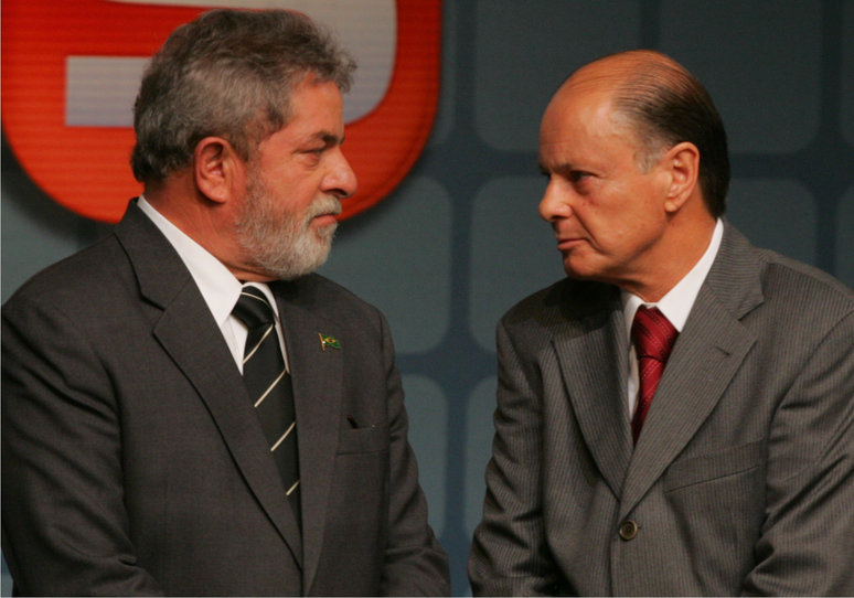 Lula e o bispo Edir Macedo em 2007