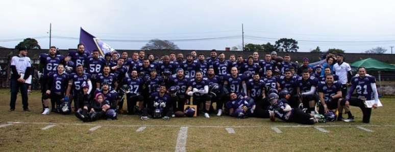 Foto (Gregor Dainelli) -Ponta Grossa Phantoms ficou em terceiro lugar na Copa PR de futebol americano