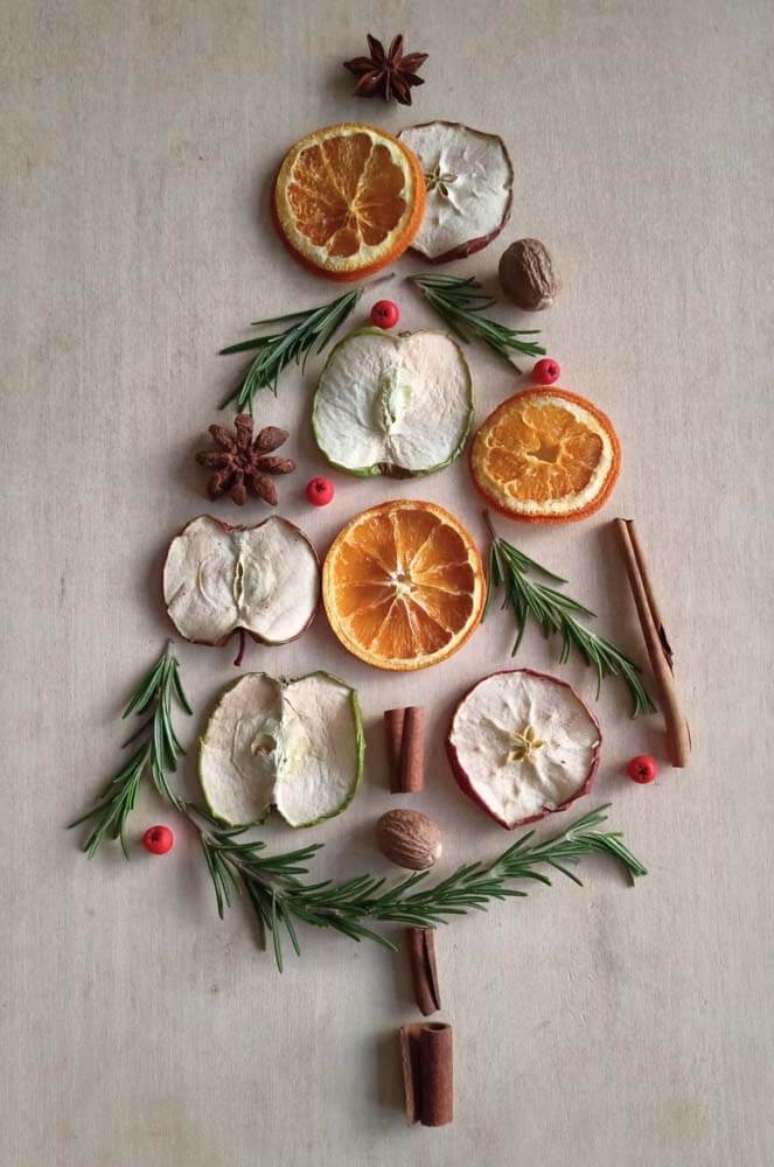 27. Árvore de natal de frutas secas. Fonte – Decor Fácil