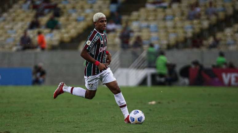 De acordo com jornalista, atleta de 20 anos faltou com respeito ao comandante do sub-23 tricolor (Foto: Lucas Merçon/Fluminense FC)