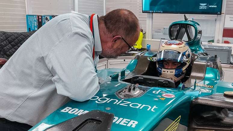 Felipe Drugovich &eacute; piloto de testes e reserva da Aston Martin 