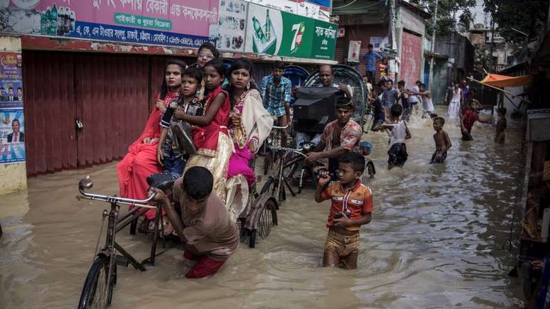 Entre junho e outubro, Chittagong costuma enfrentar inundações duas vezes por dia