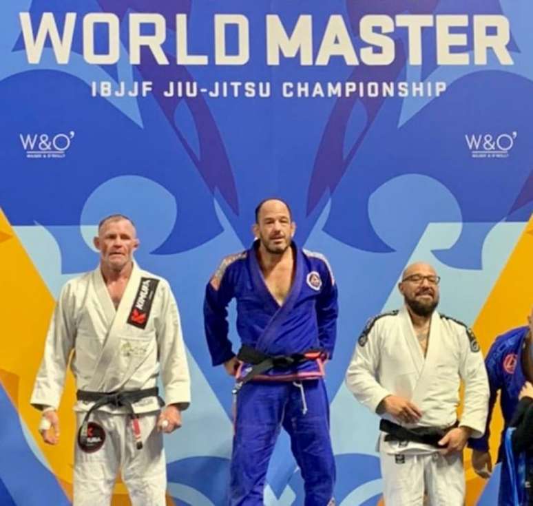 Marcelo Herz foi campeão Mundial Master da IBJJF na categoria peso-pesado (Foto: arquivo pessoal)