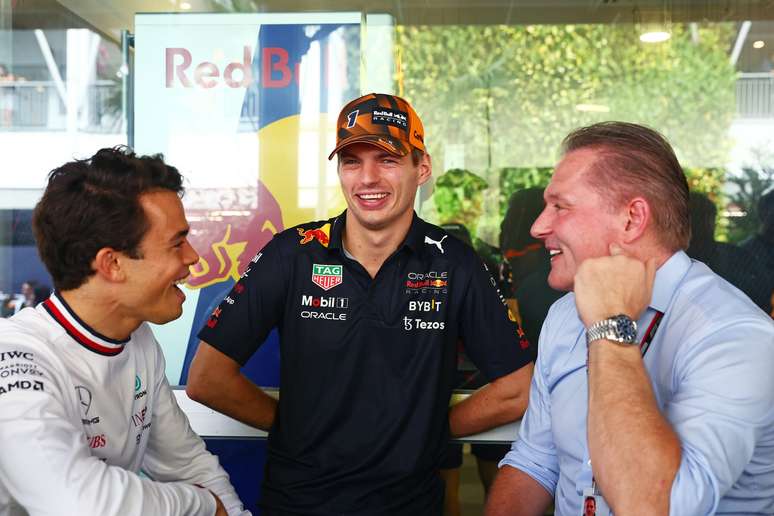 Max Verstappen j&aacute; havia revelado que incentivou Nyck de Vries a procurar Helmut Marko por vaga na AlphaTauri 