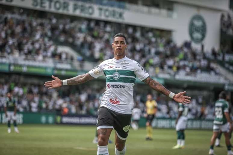 Alef chegou no início do ano ao Coxa (Felipe Dalke/Coritiba)