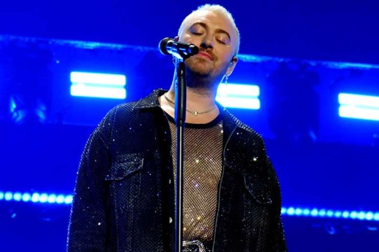 Cantor se identifica como n&atilde;o-bin&aacute;rio e usa pronomes de g&ecirc;nero neutro 