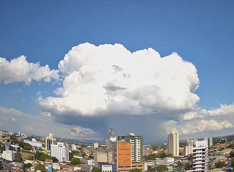 Pancadas de chuva podem ocorrer em quase todo o país