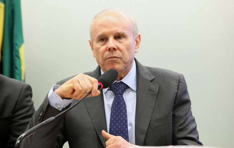 Guido Mantega chefiou o ministério da Fazenda durante governos anteriores do PT