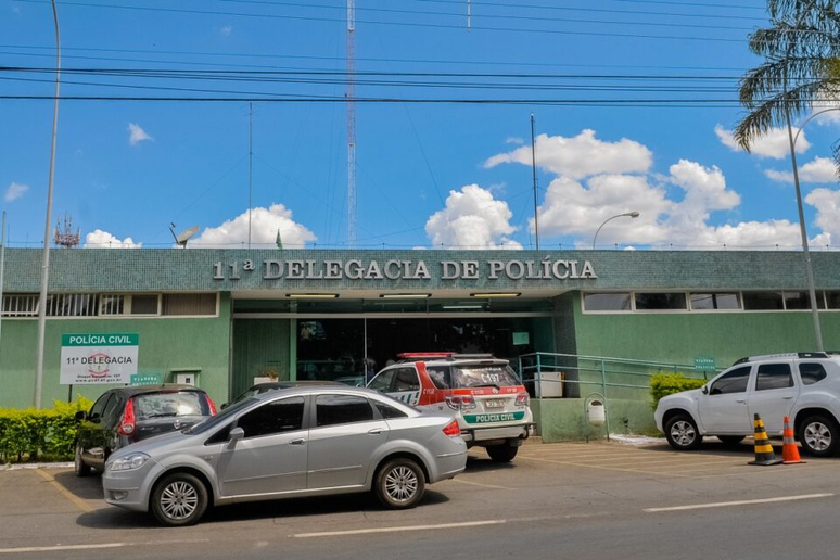 O crime é investigado pela 11ª Delegacia de Polícia do Núcleo Bandeirante, no Distrito Federal.