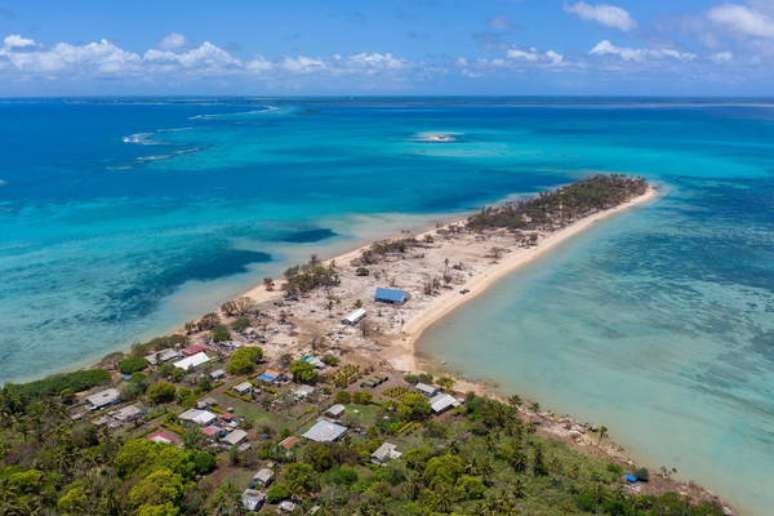 Tonga foi afetada por tsunami em janeiro deste ano