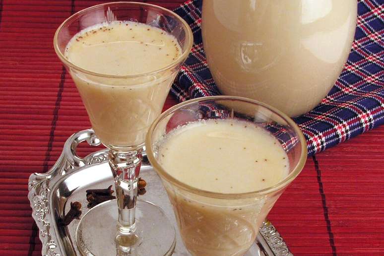 Licor de leite &ndash; Foto: Guia da Cozinha
