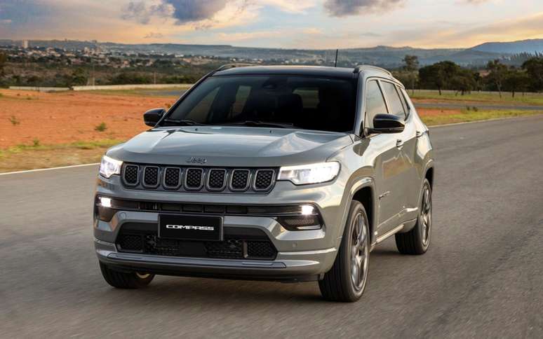 Jeep faz promo&ccedil;&atilde;o Black November para toda a linha.