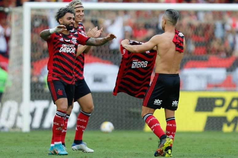 Clube de Regatas do Flamengo - Ganhe 10 dias de futebol no