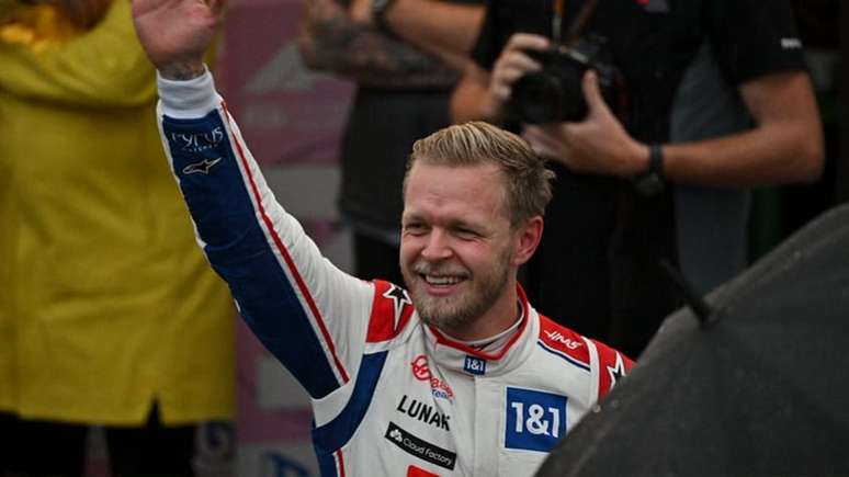 Magnussen conquista primeira pole-position da Haas F1 Team (Foto: NELSON ALMEIDA / POOL / AFP)