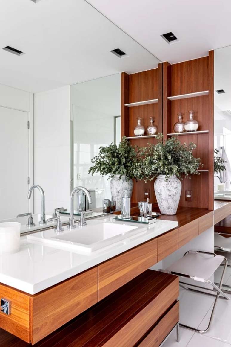 Projeto de Diego Revollo.