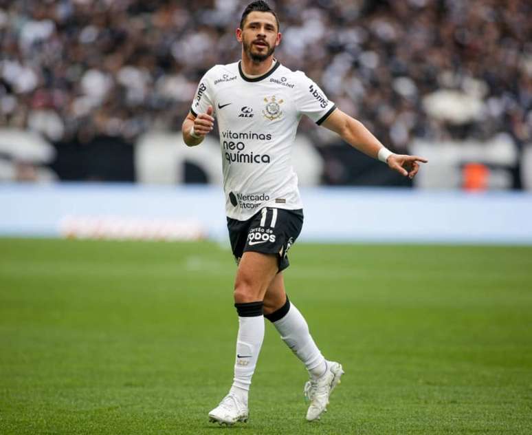 Giuliano avalia empate do Corinthians e reconhece momento