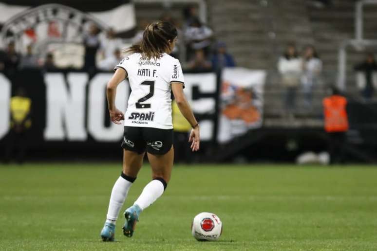 Corinthians vence o Santos e segue em busca por classificação no Campeonato Paulista  Feminino