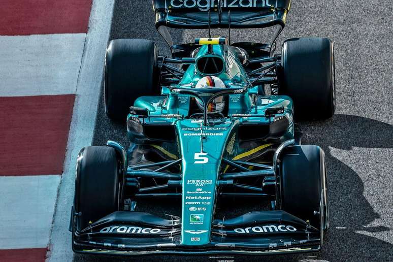 F1: Confira as imagens dos primeiros treinos para o GP de Abu Dhabi -  Notícia de F1