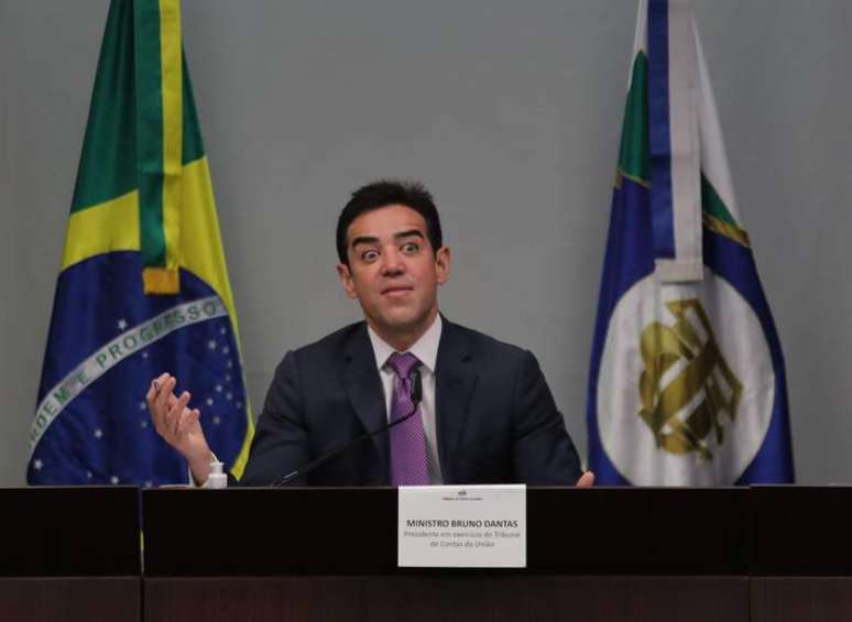 Bruno Dantas, ministro do TCU e presidente em exercício do tribunal, entregará 'Lista de Alto Risco' à equipe de transição.