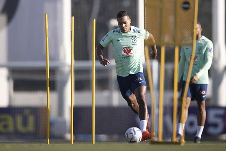 Alex Sandro será o lateral-esquerdo titular do Brasil na estreia da Copa do Mundo (Lucas Figueiredo/CBF)