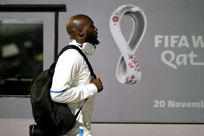 Centrovante belga está com problemas físicos nesse começo de Copa do Mundo (Foto: Roman Kruchinin/AFP)