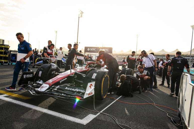 Chefe diz que Bottas tinha carro mais rápido da corrida, mas que sofre para  seguir e atacar rivais, fórmula 1