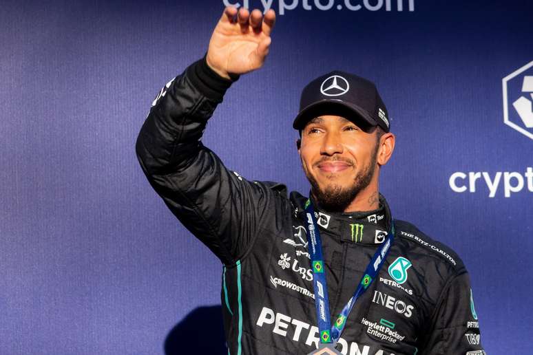 Lewis Hamilton foi um dos premiados com medalha na corrida sprint em Interlagos nesta temporada 