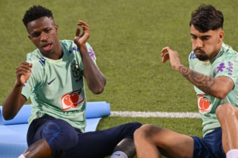 Vini Jr. e Lucas Paquetá devem ser titulares (Foto: Nelson Almeida/AFP)