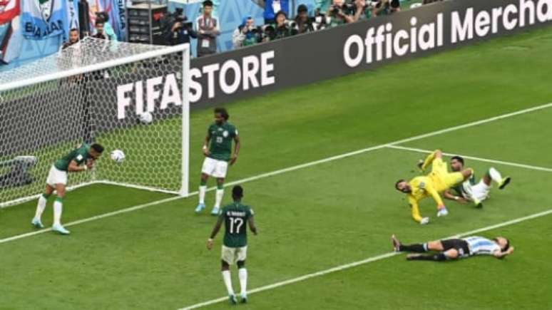 VÍDEO: veja os melhores momentos de Argentina 1 x 2 Arábia Saudita