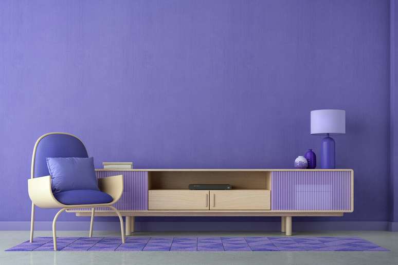 Utilizar a cor violeta na decora&ccedil;&atilde;o ajuda a trazer foco e concentra&ccedil;&atilde;o 