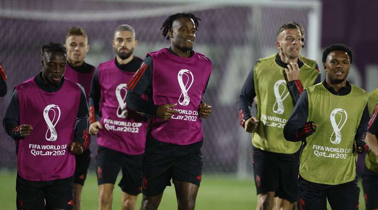 Sele&ccedil;&atilde;o da B&eacute;lgica treina antes da estreia na Copa do Mundo de 2022