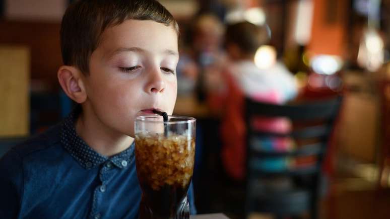 Beber vinho moderadamente traz consequências positivas para o sistema cardiovascular