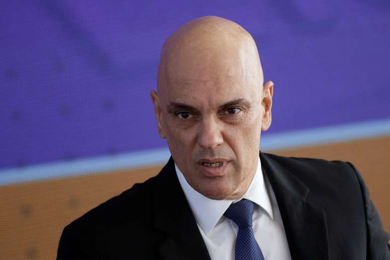 Moraes multa coligação de Bolsonaro em R$ 22,9 milhões após relatório do PL pedir anulação de votos