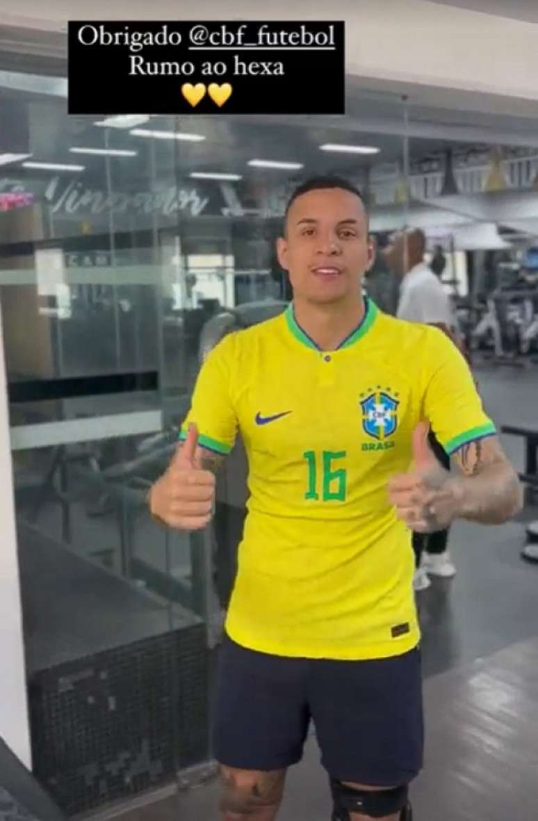 Guilherme Arana com a camisa da Seleção Brasileira - Instagram/Guilherme Arana