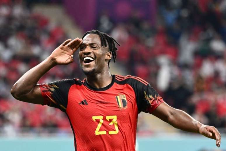 Batshuayi marcou o gol da vitória na estreia da Bélgica (Foto: JEWEL SAMAD / AFP)