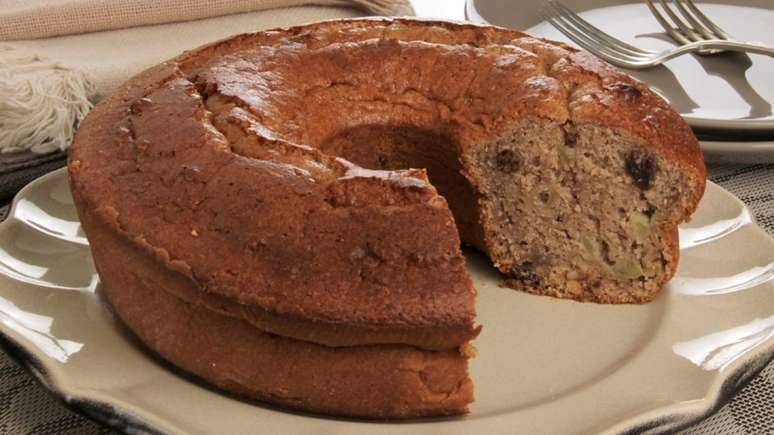 Guia da Cozinha - Café da tarde nutritivo com bolo de maçã com aveia