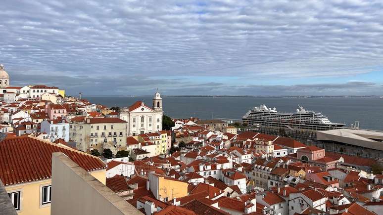 Antes, o brasileiro "olhava Portugal e via Lisboa (foto) e Porto", diz Lemos. "O resto do pais era desconhecido"