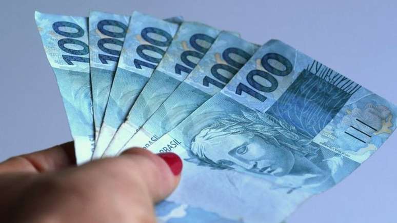 Governo eleito defende que, para garantir o pagamento do Aux&iacute;lio Brasil de R$ 600 a partir de 2023, a PEC precisaria ser aprovada ainda neste ano