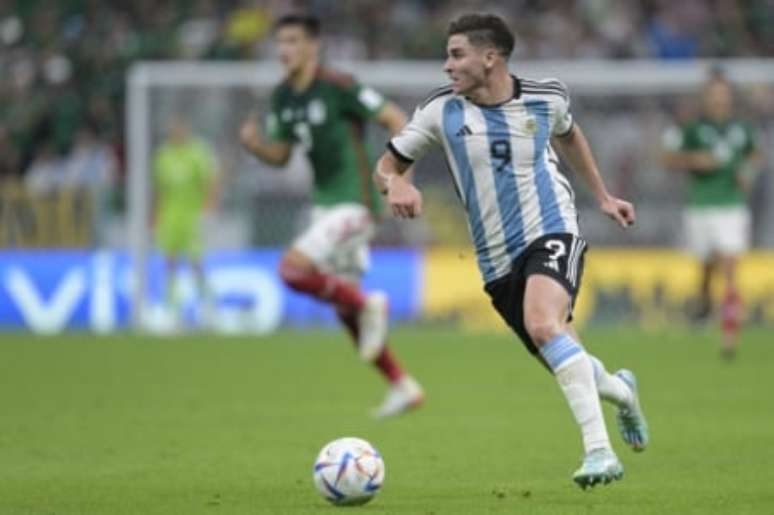 Lautaro x Álvarez: argentinos buscam entrar em seleta lista de vencedores  de Champions League e Copa do Mundo na mesma temporada - ISTOÉ Independente