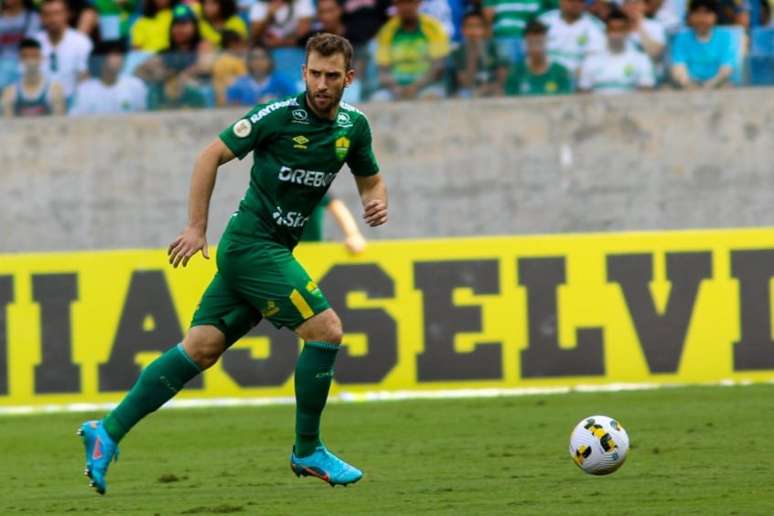 Zagueiro atuou em 47 partidas pelo Dourado nesta temporada - (Foto: Divulgação/Cuiabá)